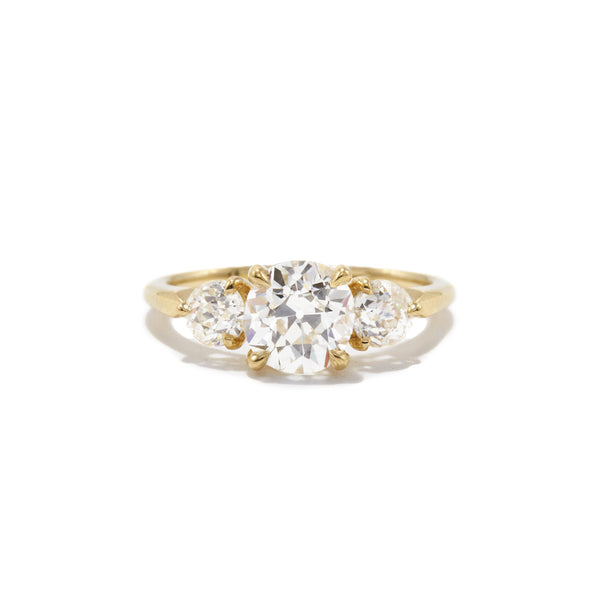 Emilie Three Diamond Ring