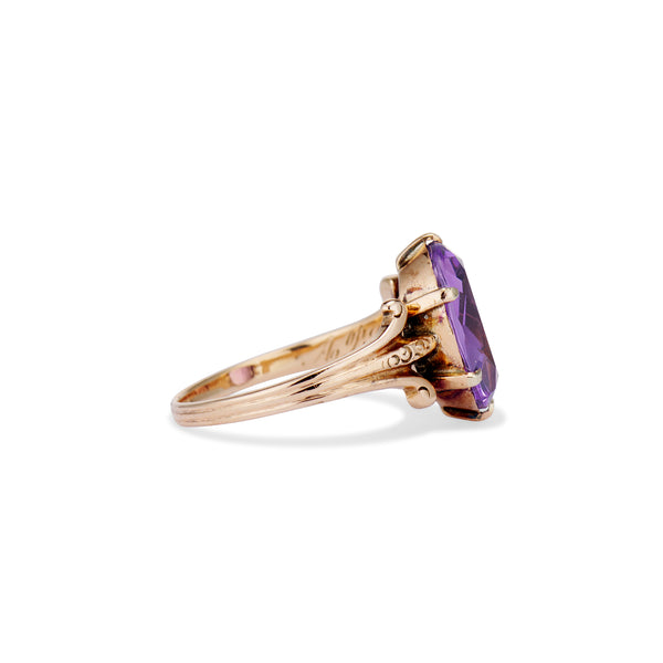 Midcentury Oval Amethyst Solitaire Ring