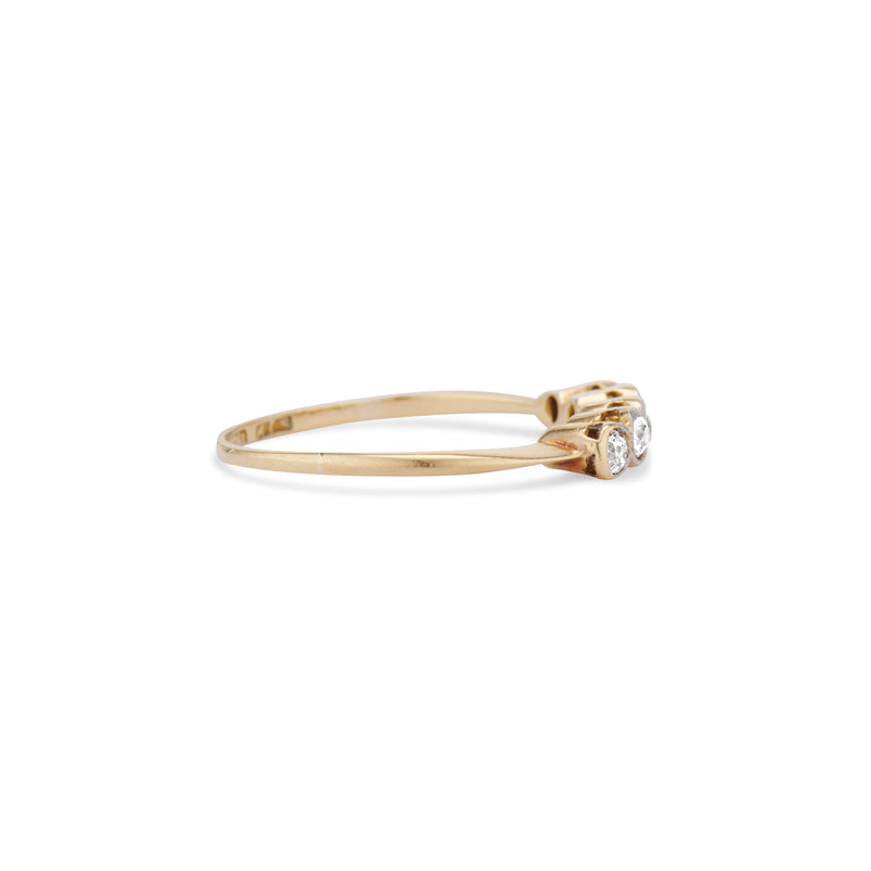 Late Art Deco Graduated Old Mine Cut Diamond Bezel Band