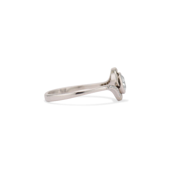Edwardian Diamond and Platinum Swirl Ring