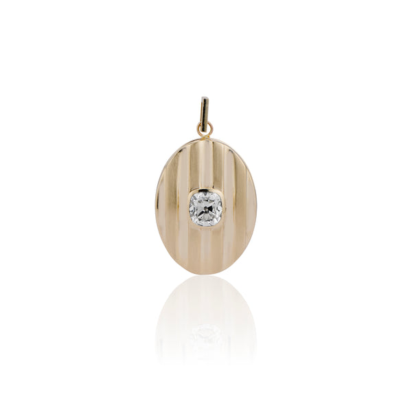 Philo 1.10 Carat Old Mine Cut Diamond Striped Oval Locket