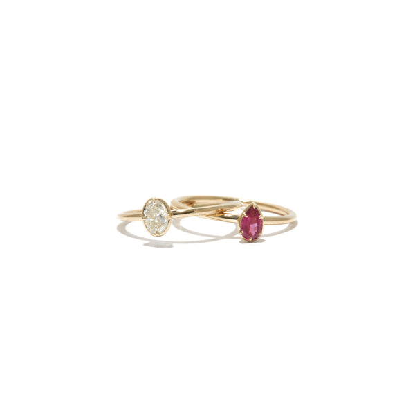 SS R27 Pear Gemstone and Oval Cut Diamond Rolling Ring