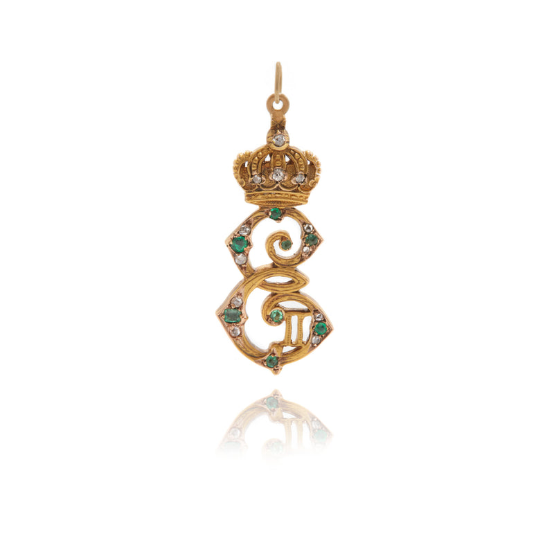 E II with Crown Pendant