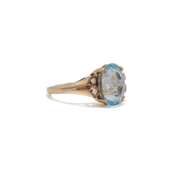 Oval Aquamarine and Diamond Ring