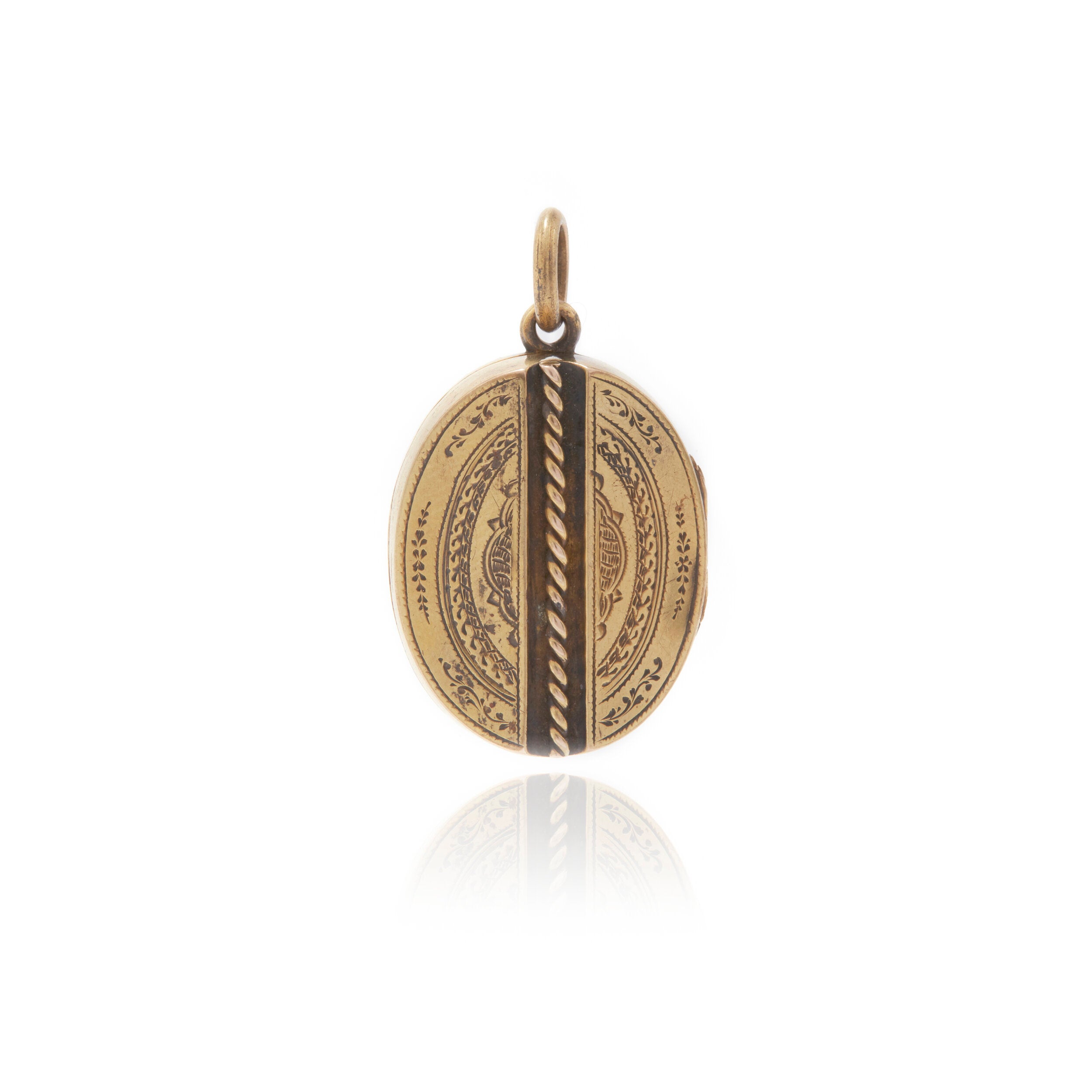 Early Victorian Engraved Oval Locket – Ashley Zhang Jewelry