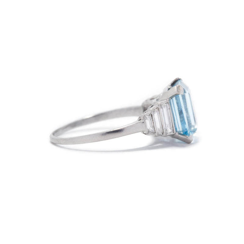 Art Deco Aquamarine and Baguette Diamond Ring