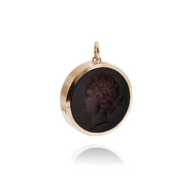 Greek Goddess Aphrodite Intaglio Pendant